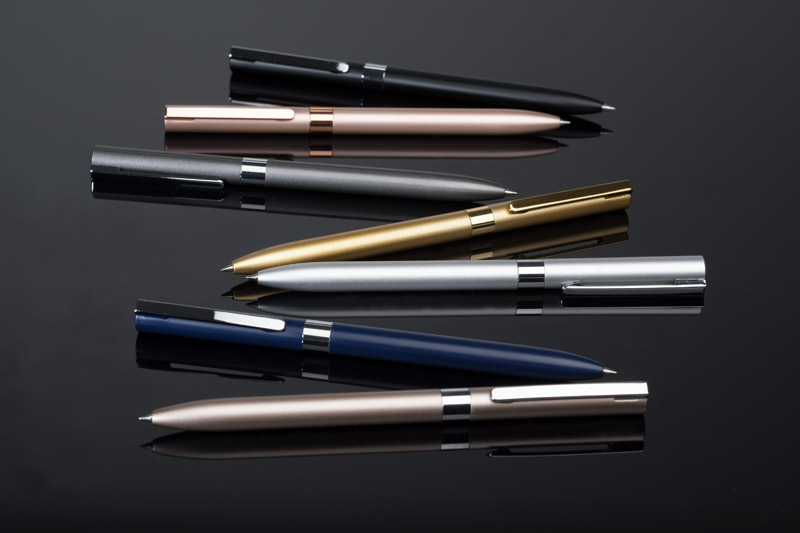 Długopis żelowy GELLE czarny wkład