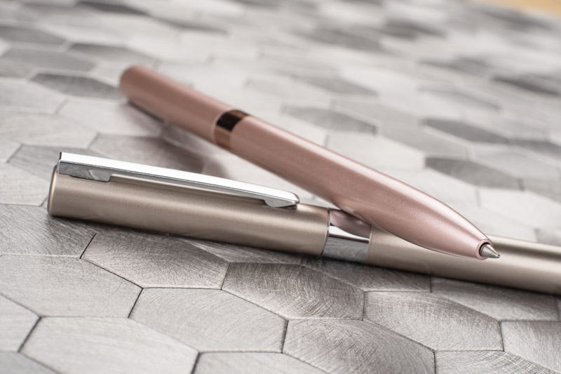 Długopis żelowy GELLE czarny wkład